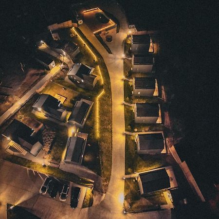 Moon Village Comarnic Sinaia Esterno foto
